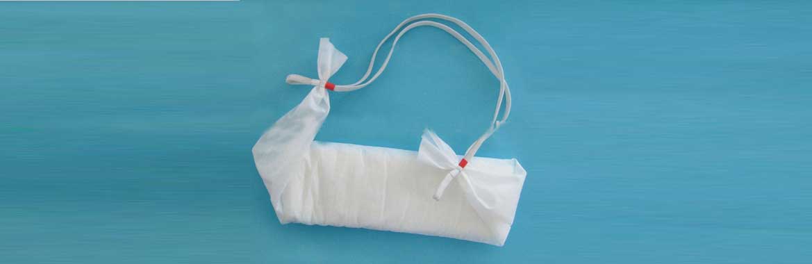 maternity pads with belt in india